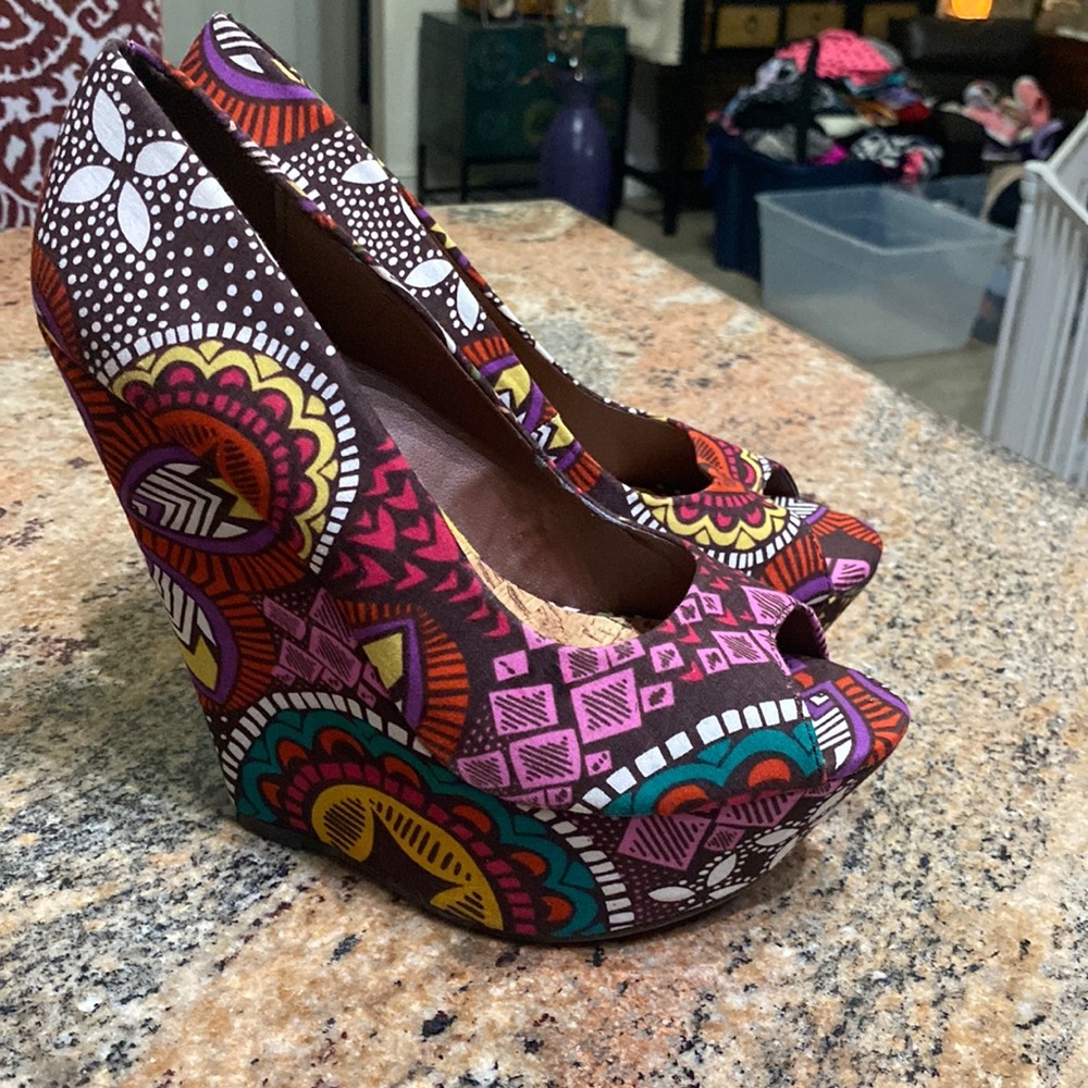 Liliana wedge heels super cute nee!red pink.brown white green yellow  Si…